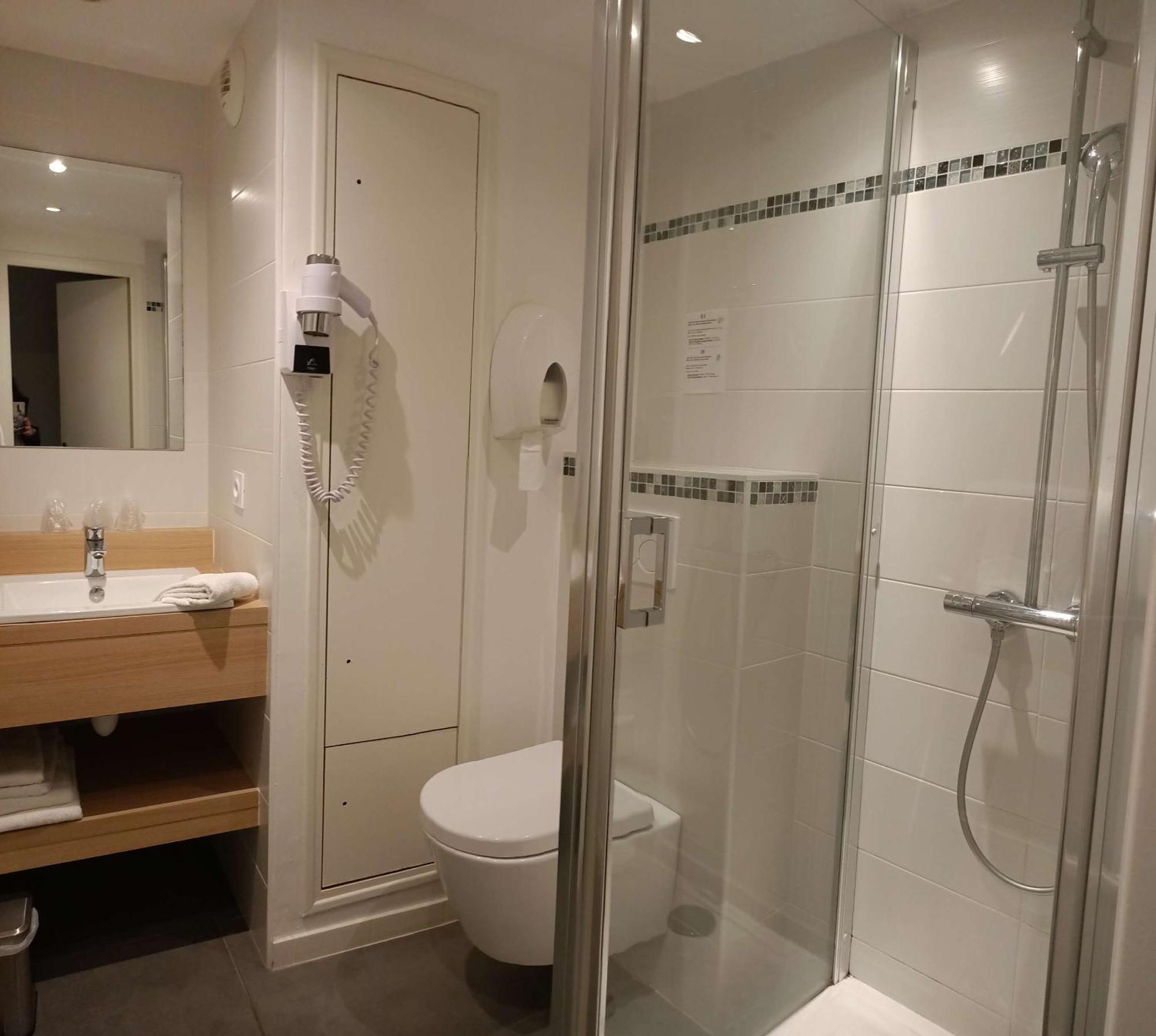 Brit Hotel Les Alizes Pornic Zewnętrze zdjęcie